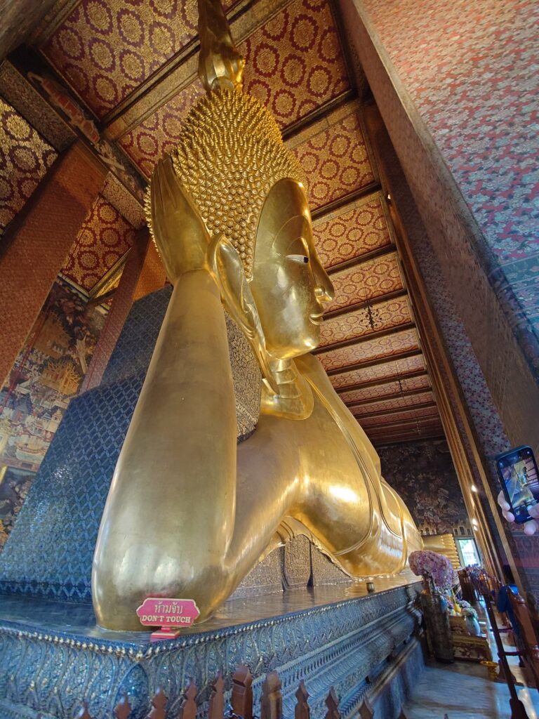 Wat Phra Chetuphon Wimon Mangkhalaram Rajwaramahawihan in Bangkok, Thailand