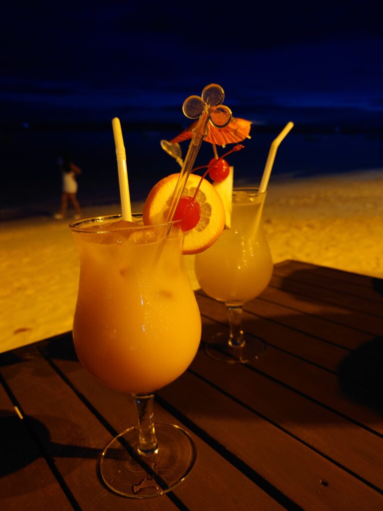 Cocktails at Pyramid on Alona Beach, Panglaom Bohol