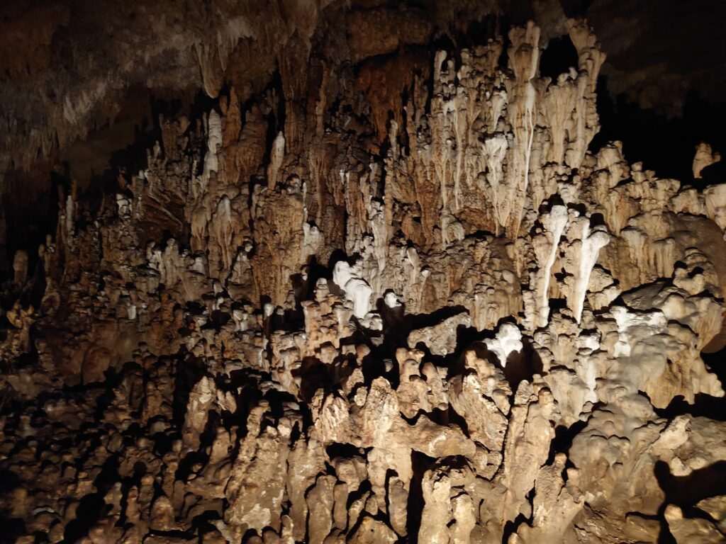 Lod Cave, Pai, Thailand